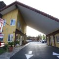 Sky Palm Motel