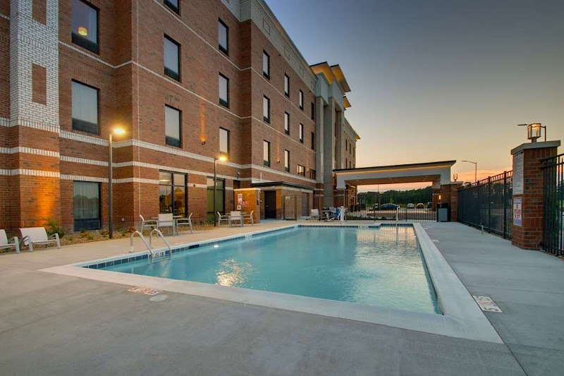 Sneads Ferry Inn in Holly Ridge, North Carolina, United States