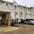 Starkville Inn