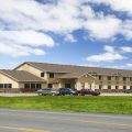 Super 8 by Wyndham Cameron