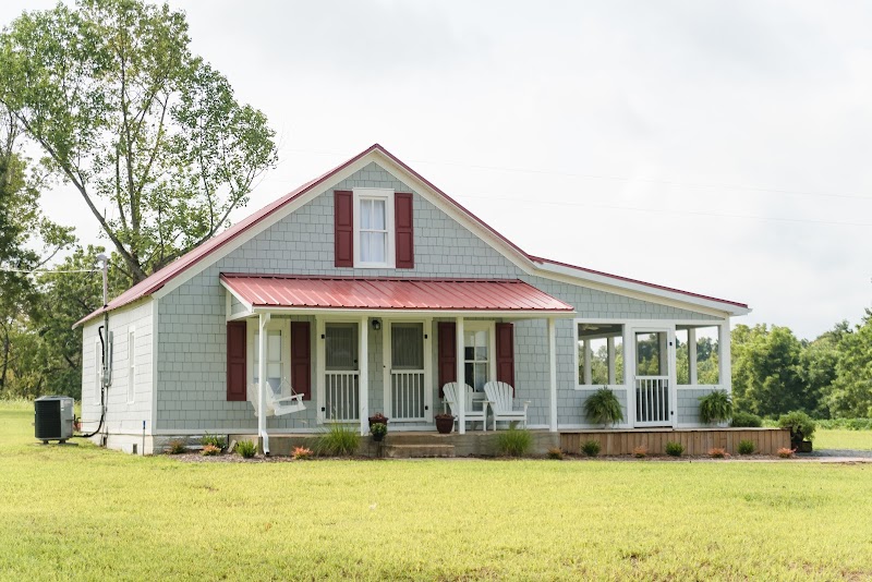 The Little Farmhouse Bed and Breakfast in Monticello, Kentucky, United States