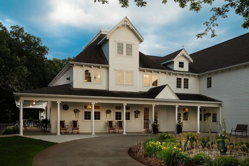 The Oakwood Inn in Spirit Lake, Iowa, United States