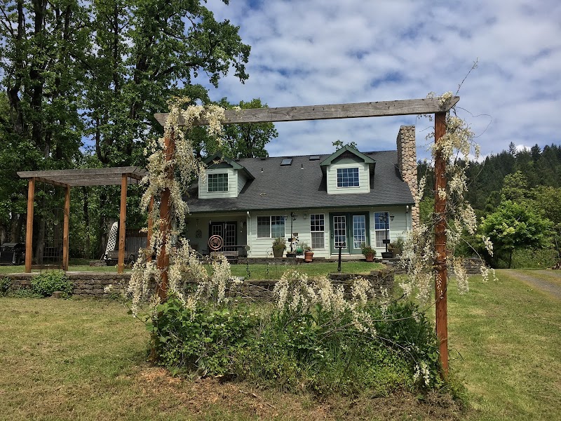 The Owl’s Nest Inn in Tualatin, Oregon, United States
