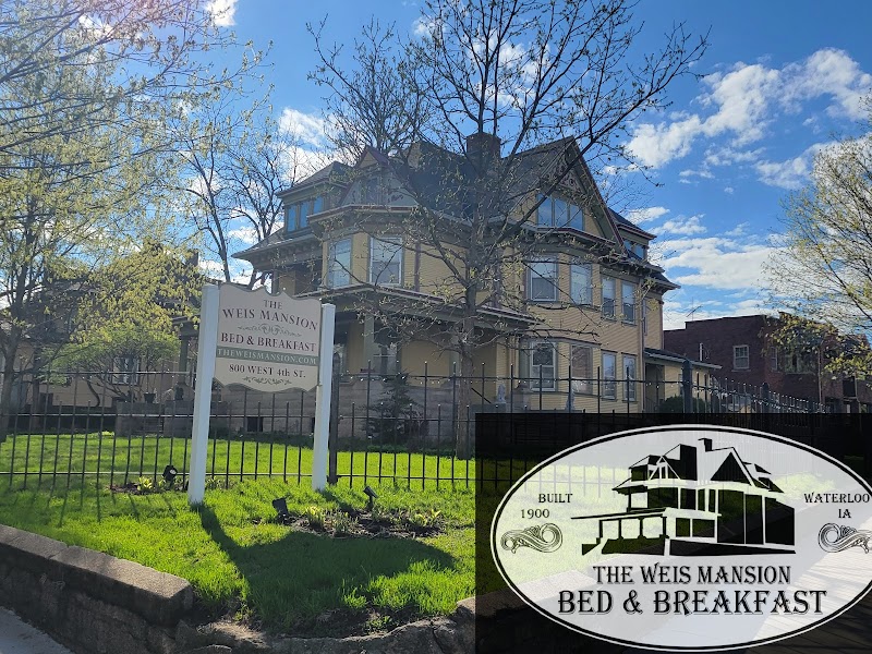The Weis Mansion in Waterloo, Iowa, United States