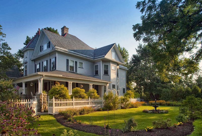The Whistling Swan Inn in Budd Lake, New Jersey, United States