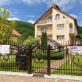 U Oksany Hotel