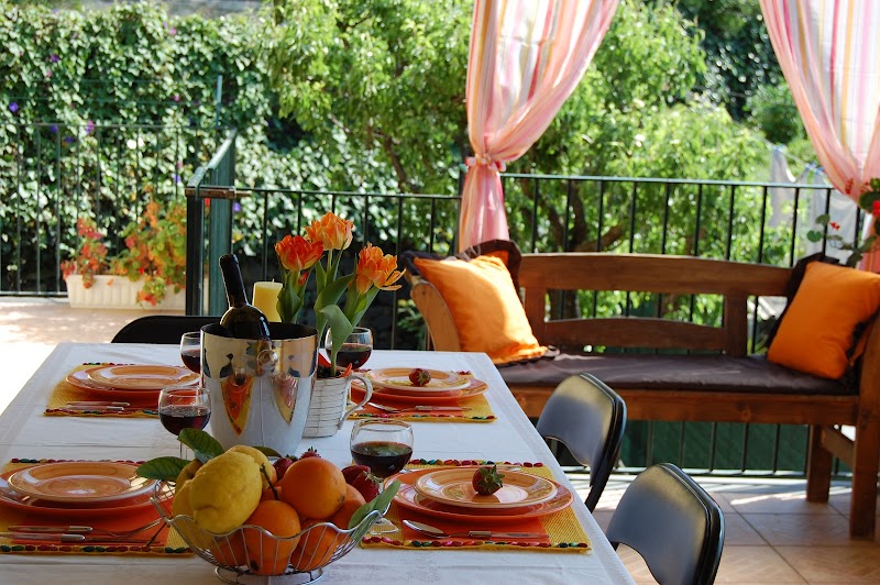 Albicocche House in Giarre, Italy