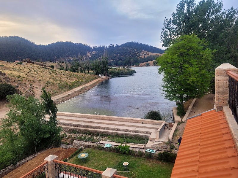 Auberge Lac Ouiouane in Ait Ouaoumana, Morocco