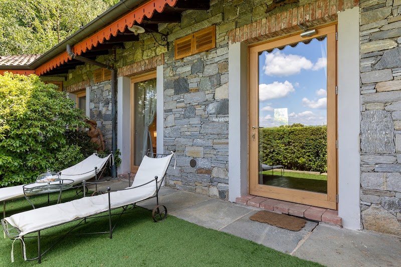 B&B La Cucchetta in Arona, Italy