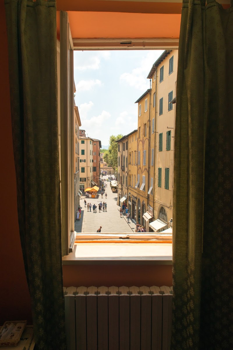 Bed & Breakfast Al Cardinale in Lucca, Italy