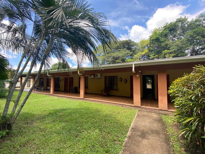 Cabinas El Ensueño in Canas, Costa Rica