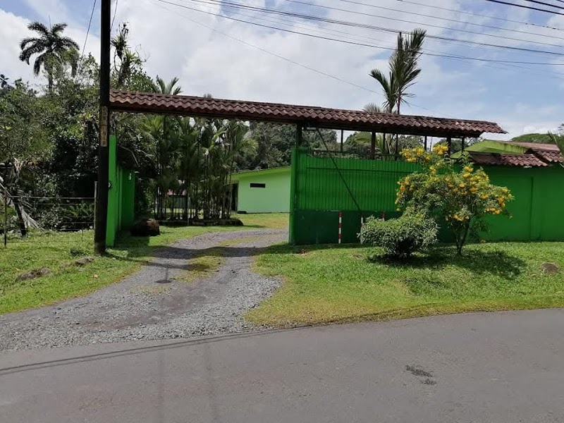 Cabinas Karioli in Guapiles, Costa Rica