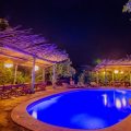 Distant Relatives Ecolodge & Backpackers