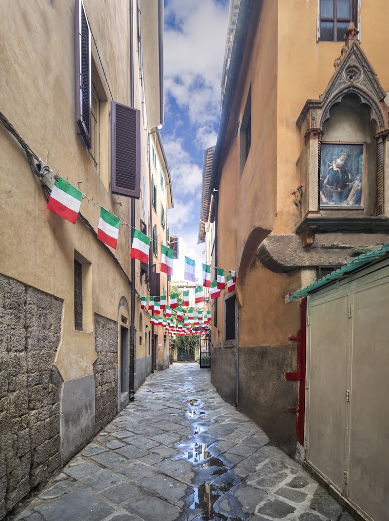 Due Borghi in Pisa, Italy