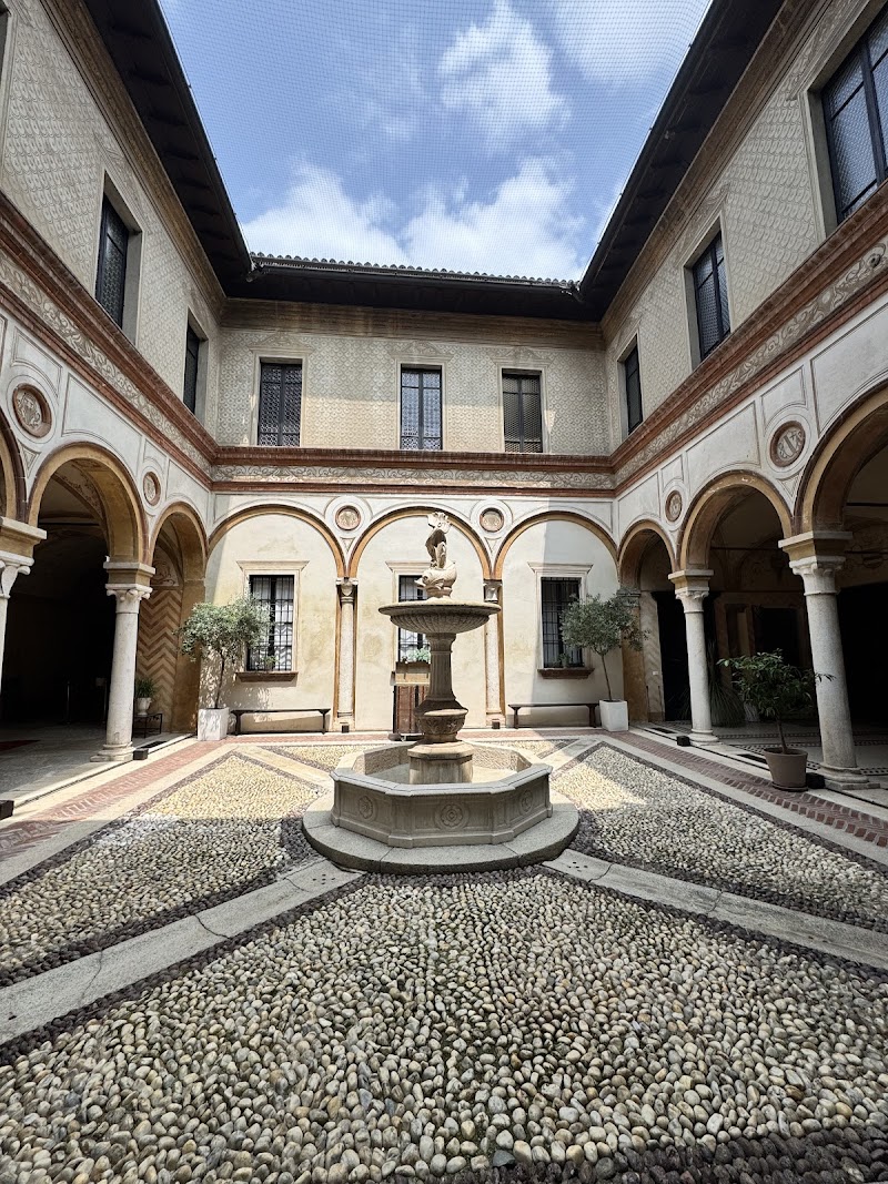 Foresteria Palazzo Guazzoni Zaccaria in Cremona, Italy