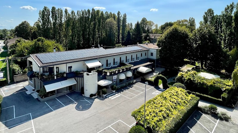 Hotel Ristorante All’Orso in Roncade, Italy