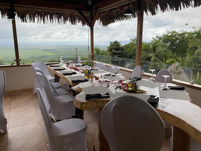 Hotel Vista Bonita in Parrita, Costa Rica