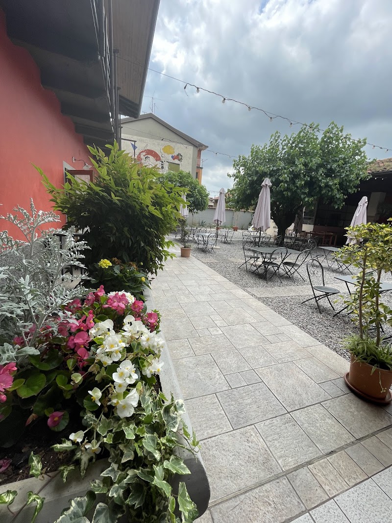 Il cortile da Tania in Zanica, Italy