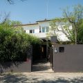 LU. B&B