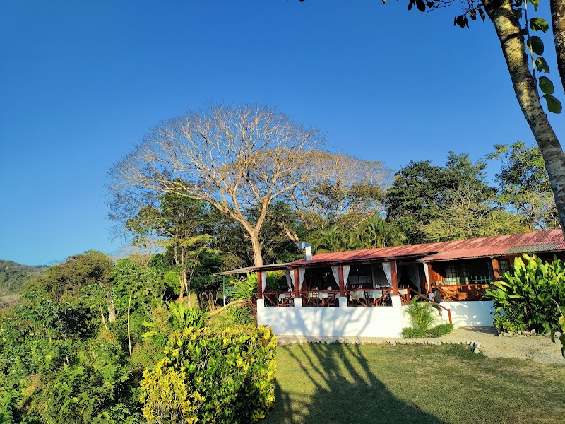 La Puesta del Sol in Carrillos, Costa Rica