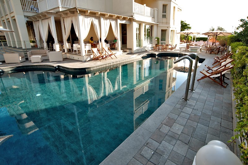 Le Rose Suite Hotel in Rimini, Italy