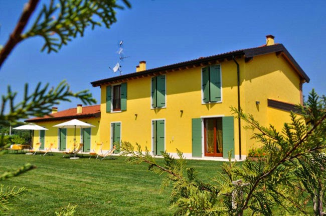 Masseria Ai Ciliegi in Nocera Inferiore, Italy