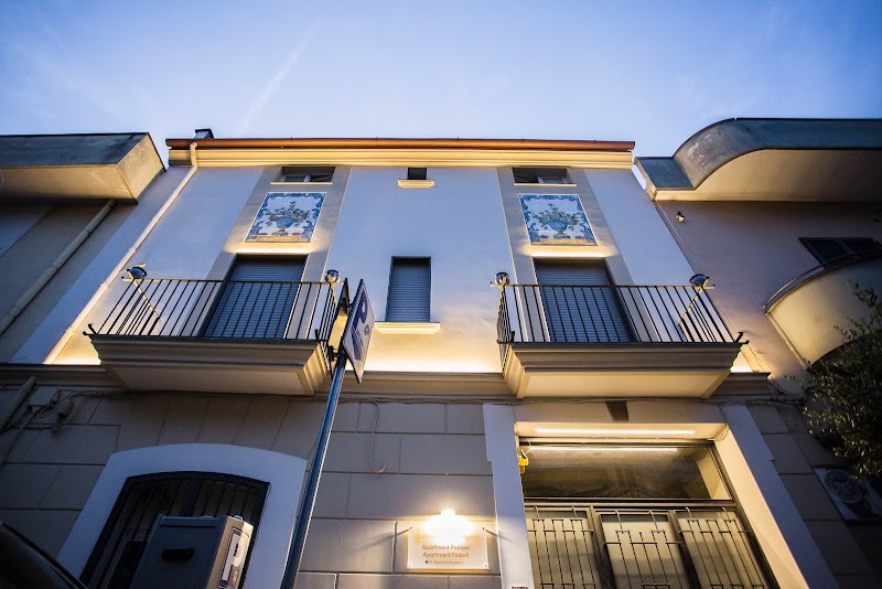 Palazzo De Gregorio Elegance Apartment in Sant'Antonio Abate, Italy