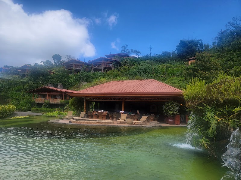 Peace Lodge in Heredia, Costa Rica