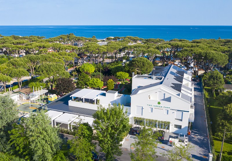 The Green Park Hotel WellnessSpa & Restaurant in Cavallino, Italy
