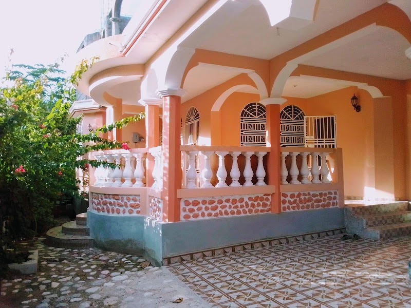 Auber Cayes Guest House in Les Cayes, Haiti