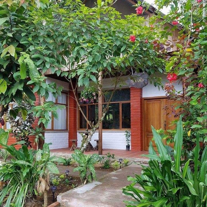 Kaony Lodge in Puerto Quito, Ecuador