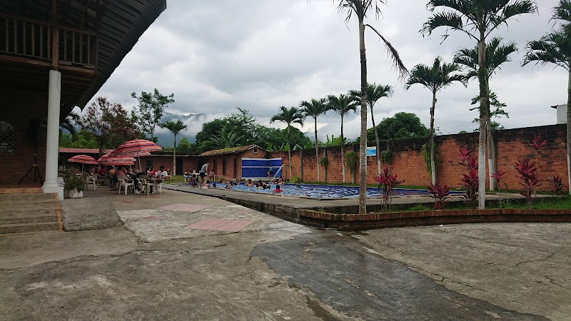 Las Cabañas del Sol in La Troncal, Ecuador