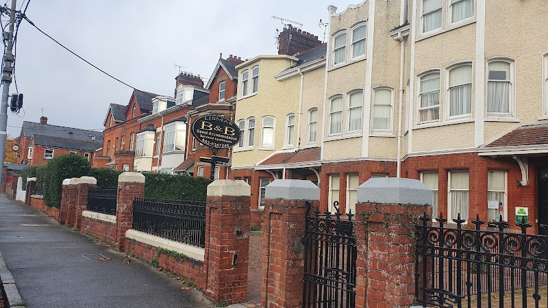 Lismar Guest House in Dun Dealgan, Ireland