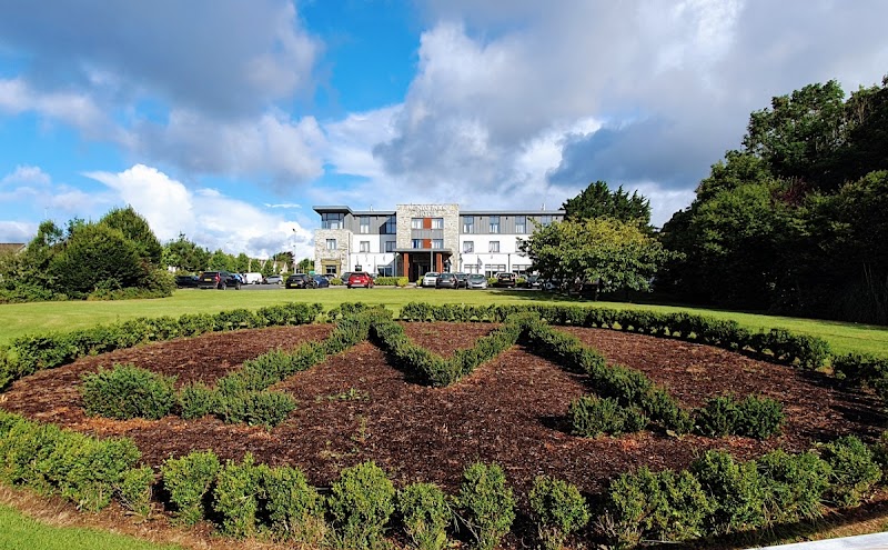 Menlo Park Hotel in Galway, Ireland