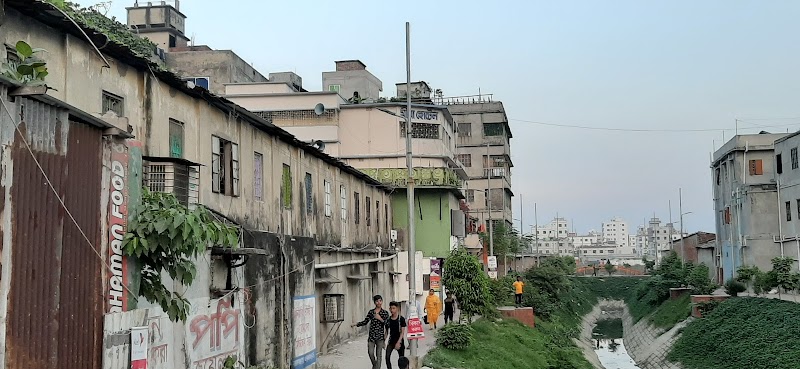 Mina Hotel Abasik in Narayanganj, Bangladesh