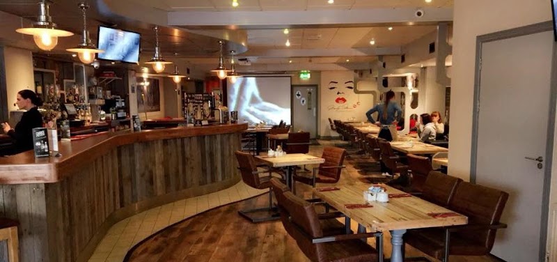 Take 2 Guesthouse in Longford, Ireland