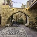 Camelot Traditional & Classic Hotel