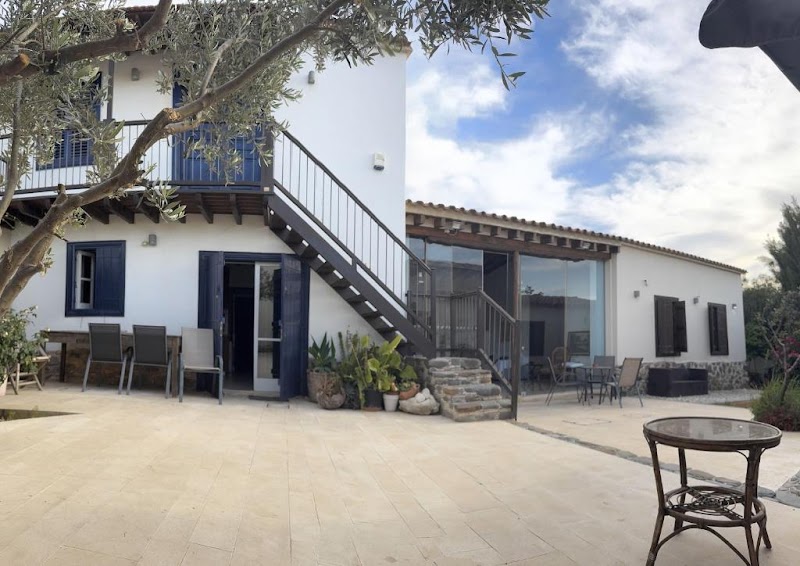 Family House in Kato Polemidia, Cyprus