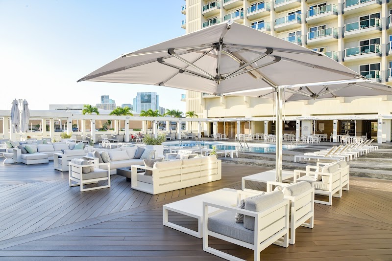 Ala Moana Hotel by Mantra in Oahu Island, Hawaii