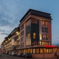 Avenue Hotel