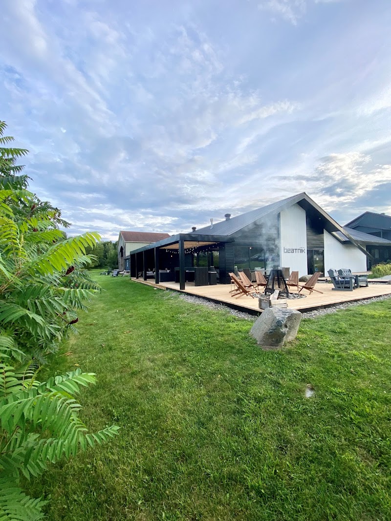 Beatnik Hotel in Bromont, Canada