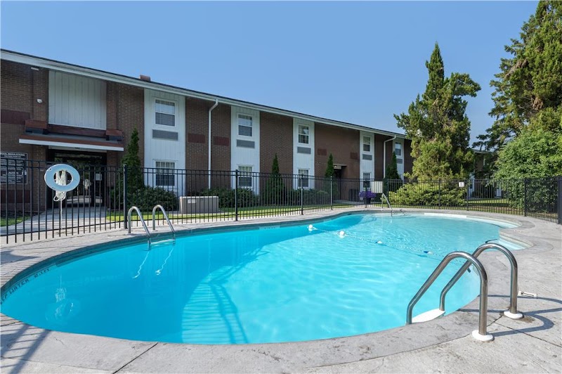 Best Western Parkway Inn & Conference Centre in Cornwall, Canada