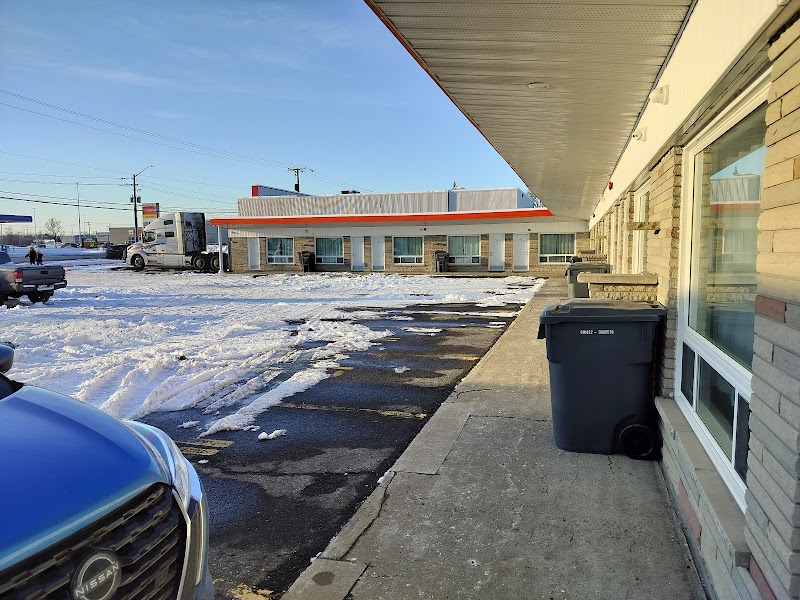 Century Motel in Cornwall, Canada