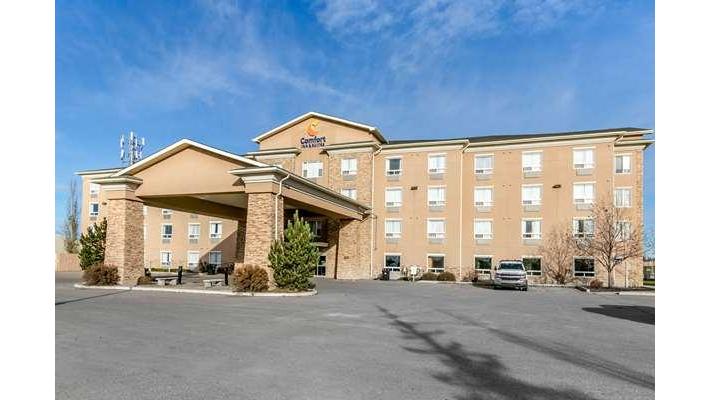 Comfort Inn & Suites Airdrie in Airdrie, Canada