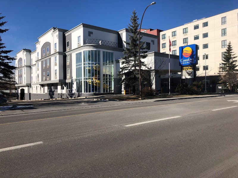Comfort Inn & Suites University in Calgary, Canada