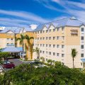 Comfort Suites Seven Mile Beach