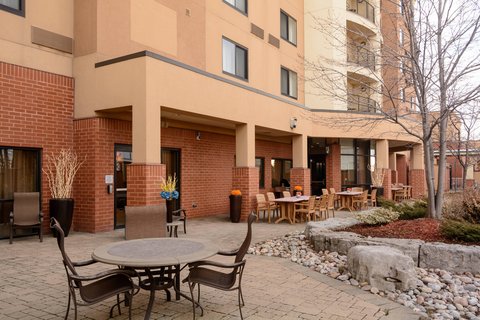 Courtyard by Marriott Brampton in Brampton, Canada