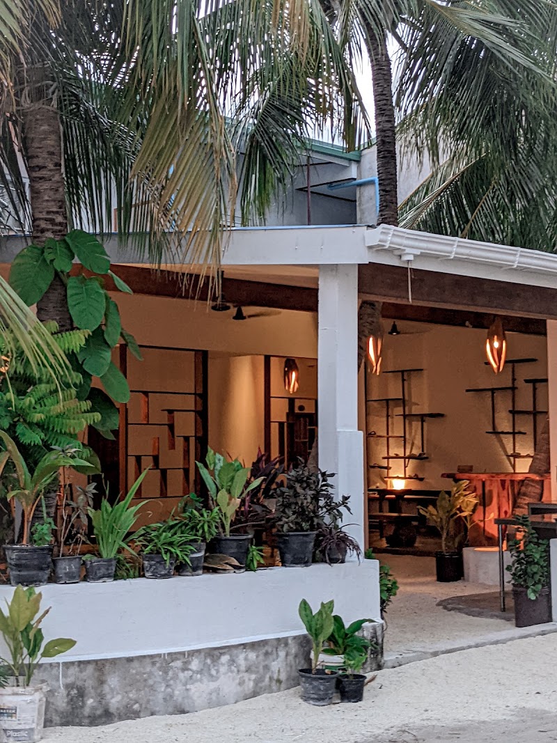 Dhoadhi Retreat in Thulusdhoo, Maldives