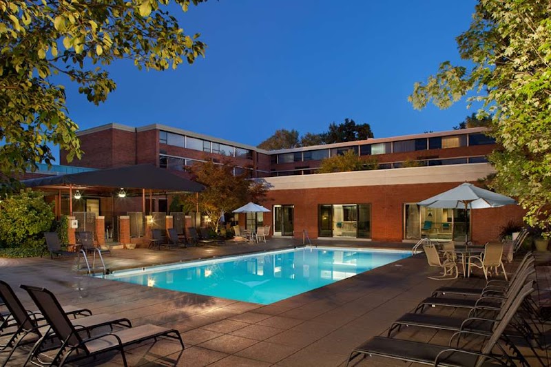 DoubleTree by Hilton Hotel Akron - Fairlawn in Akron, United States