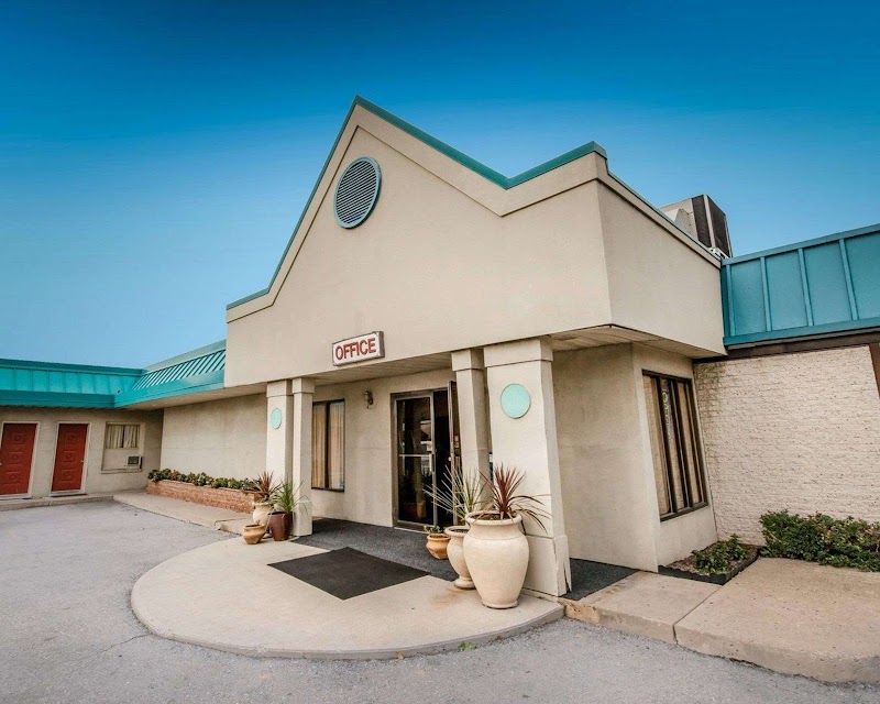 Econo Lodge Altoona I-99 in Altoona, United States
